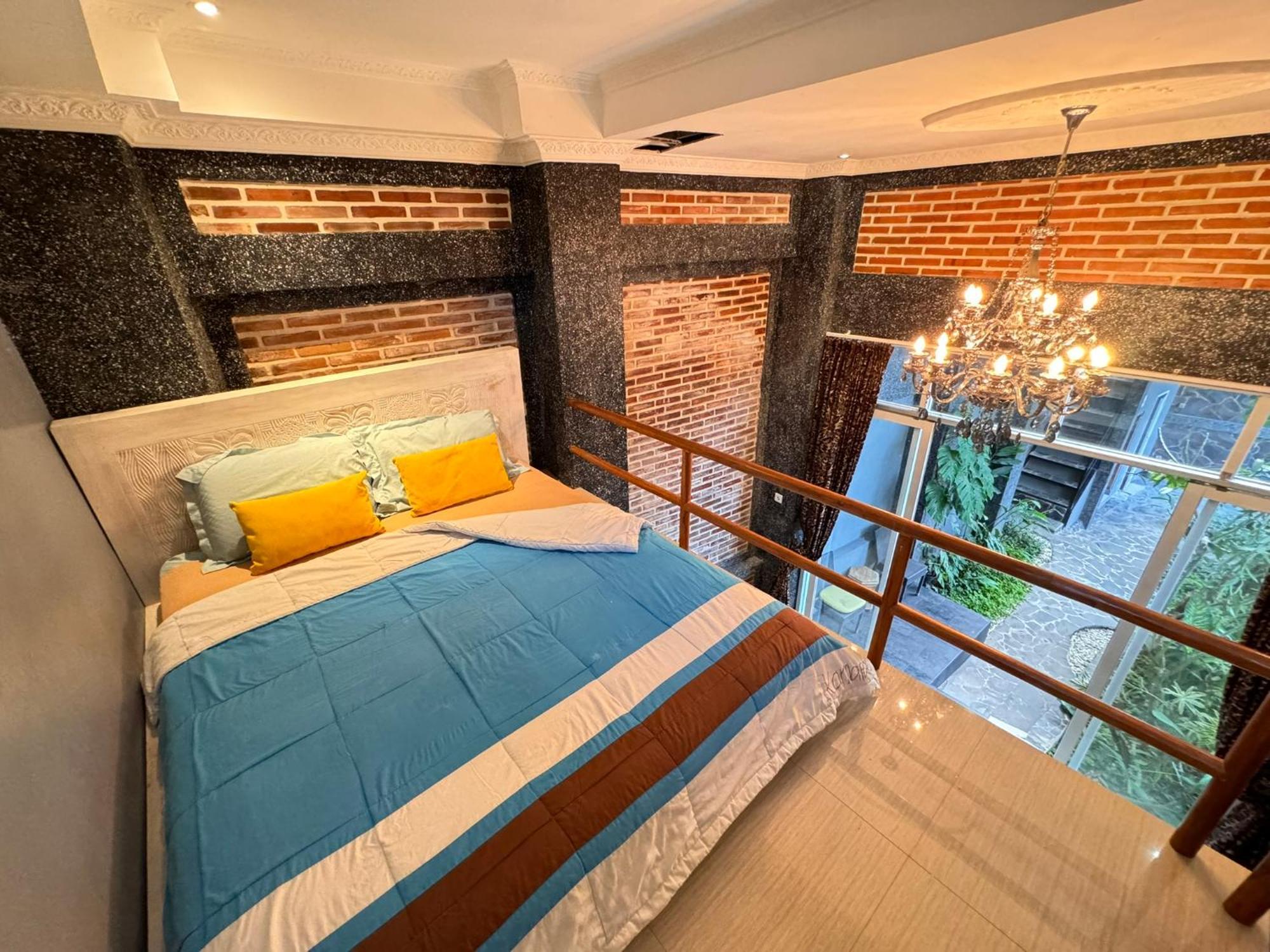 Giri Hill Homestay Нуса-Дуа Экстерьер фото